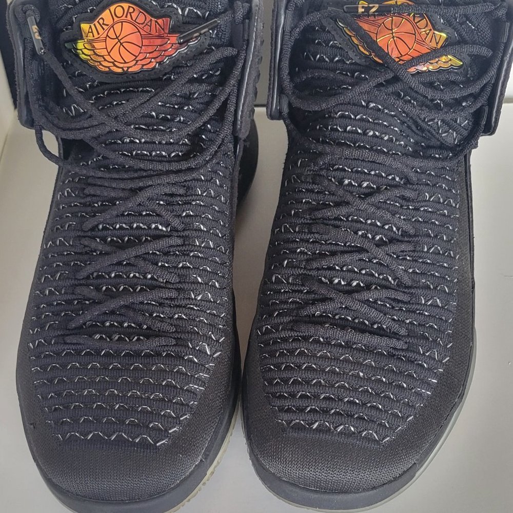 Nike Men's Air Jordan XXXII 32  Black Cat Basketball Sneakers AA1253-003- 9.5